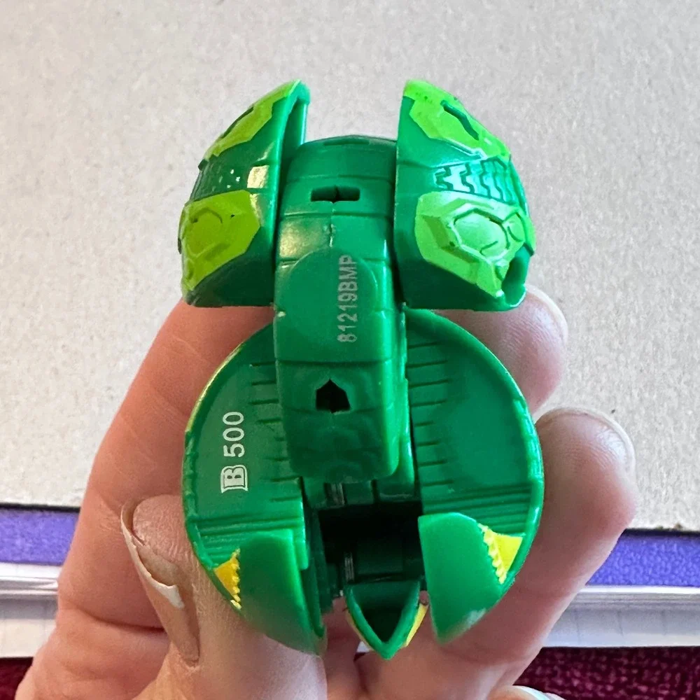 Bakugan Battle Planet Ventus Turtonium Green 500 B Power 81219BMP Figure‎